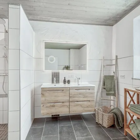 Kaisermantel Apartment *